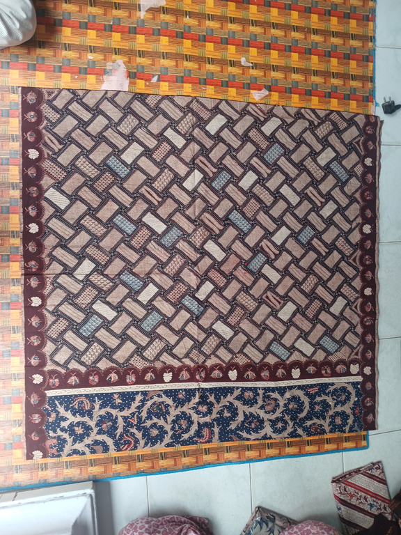 Motif Batik Pandi Susi (G)