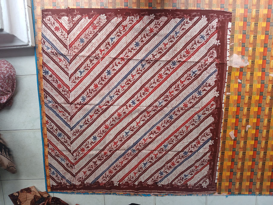 Motif Batik Pocog (L)