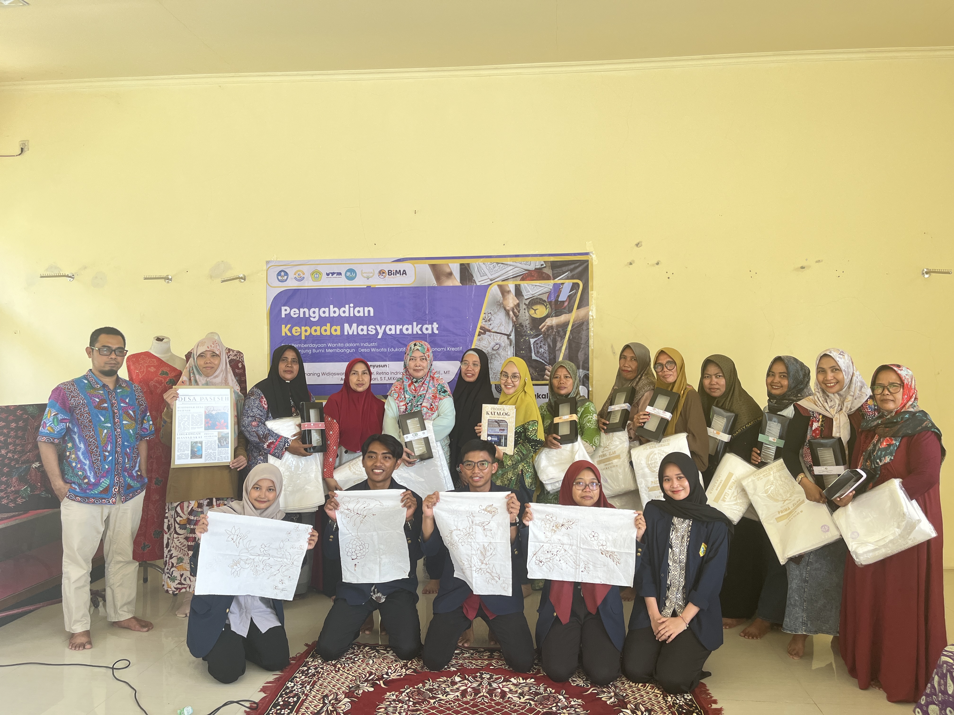 Pelatihan dan Pendampingan UMKM Batik di Desa Paseseh